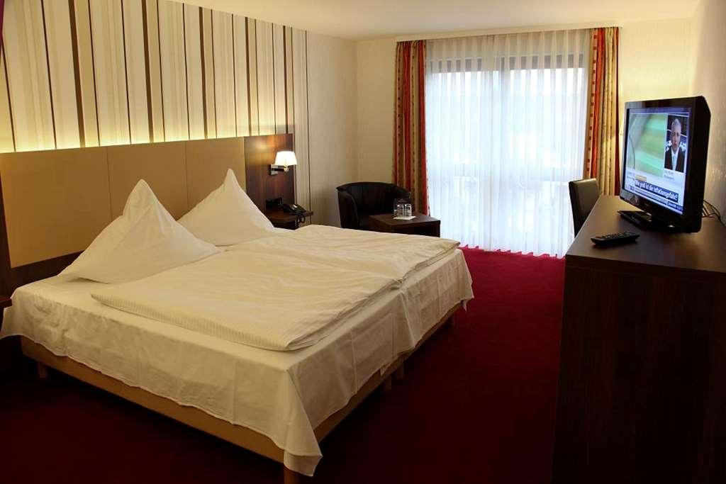 Lobinger-Parkhotel Giengen an der Brenz Quarto foto