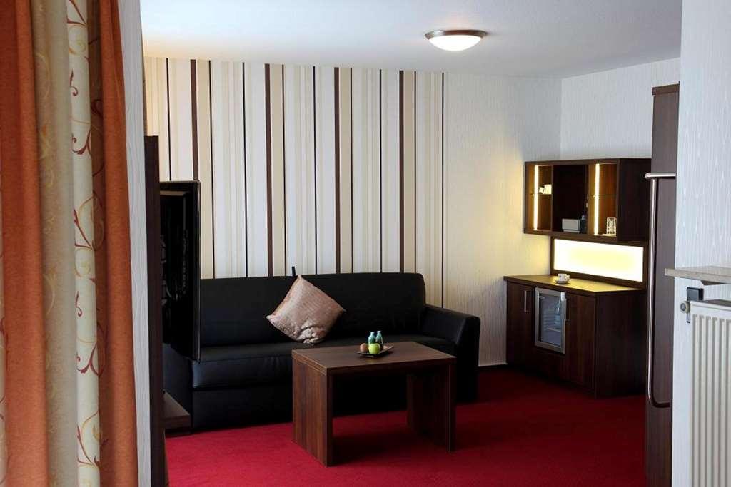 Lobinger-Parkhotel Giengen an der Brenz Quarto foto